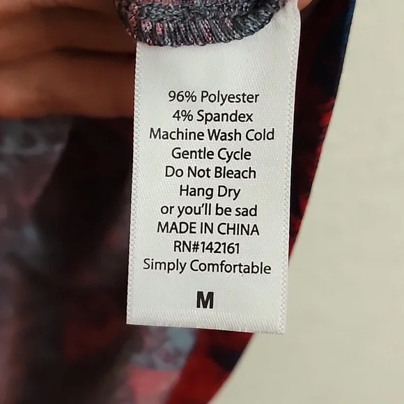 M Red Lularoe Randy - Picture 4 of 4